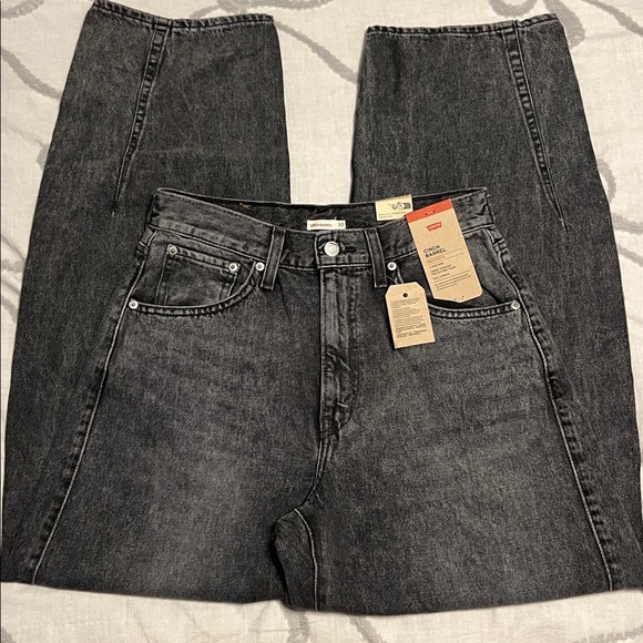 NWT Levi’s Cinch Barrel Jeans - Picture 4 of 12